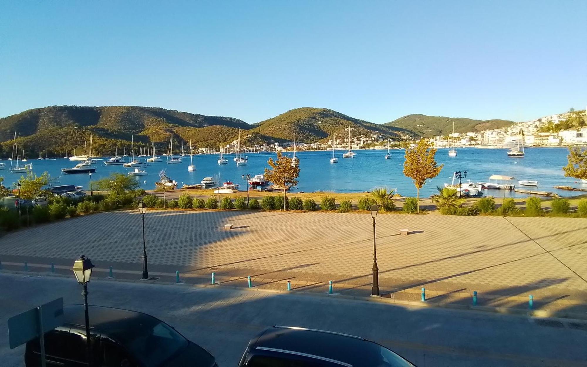 Liberty Poros view apartement Galatás Exterior foto